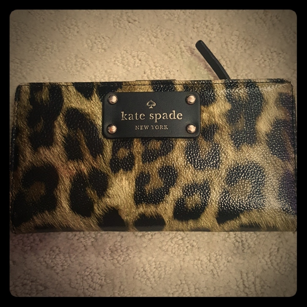 Kate Spade NEW YORK leopard print Wallet